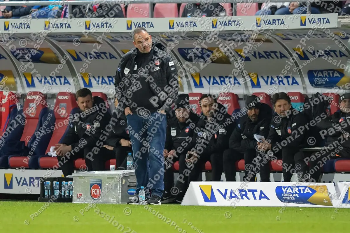 FCHH96_20220204_0711