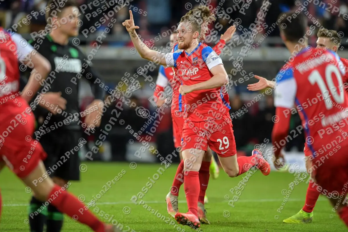 FCHH96_20220204_0755