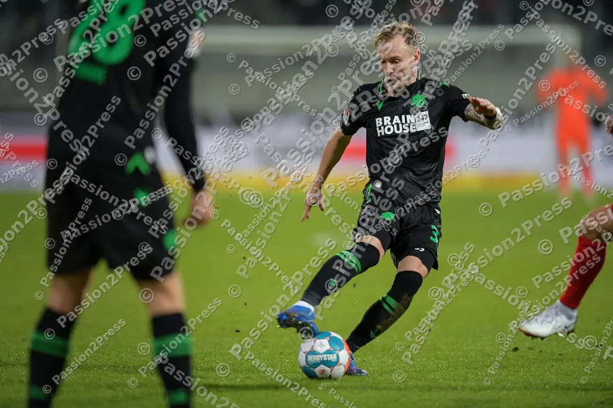 FCHH96_20220204_1567