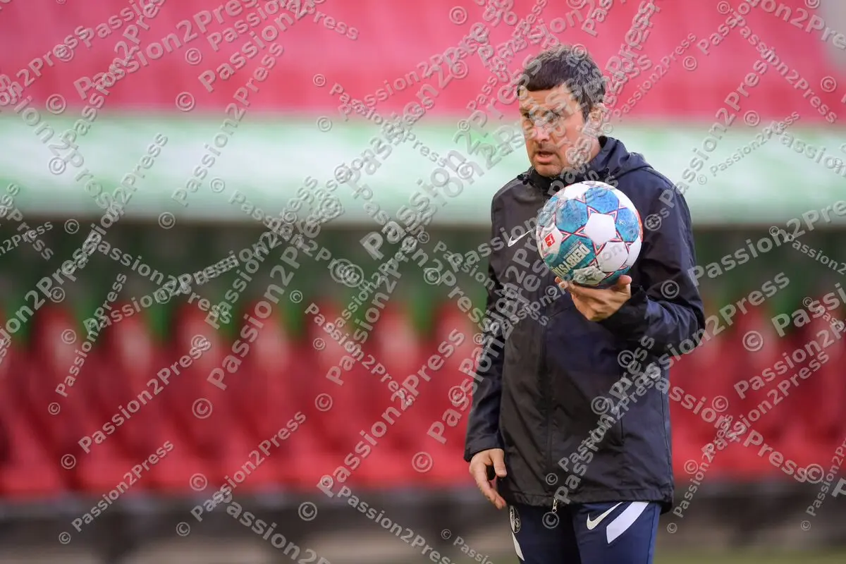 FCASCF_20220219_0118