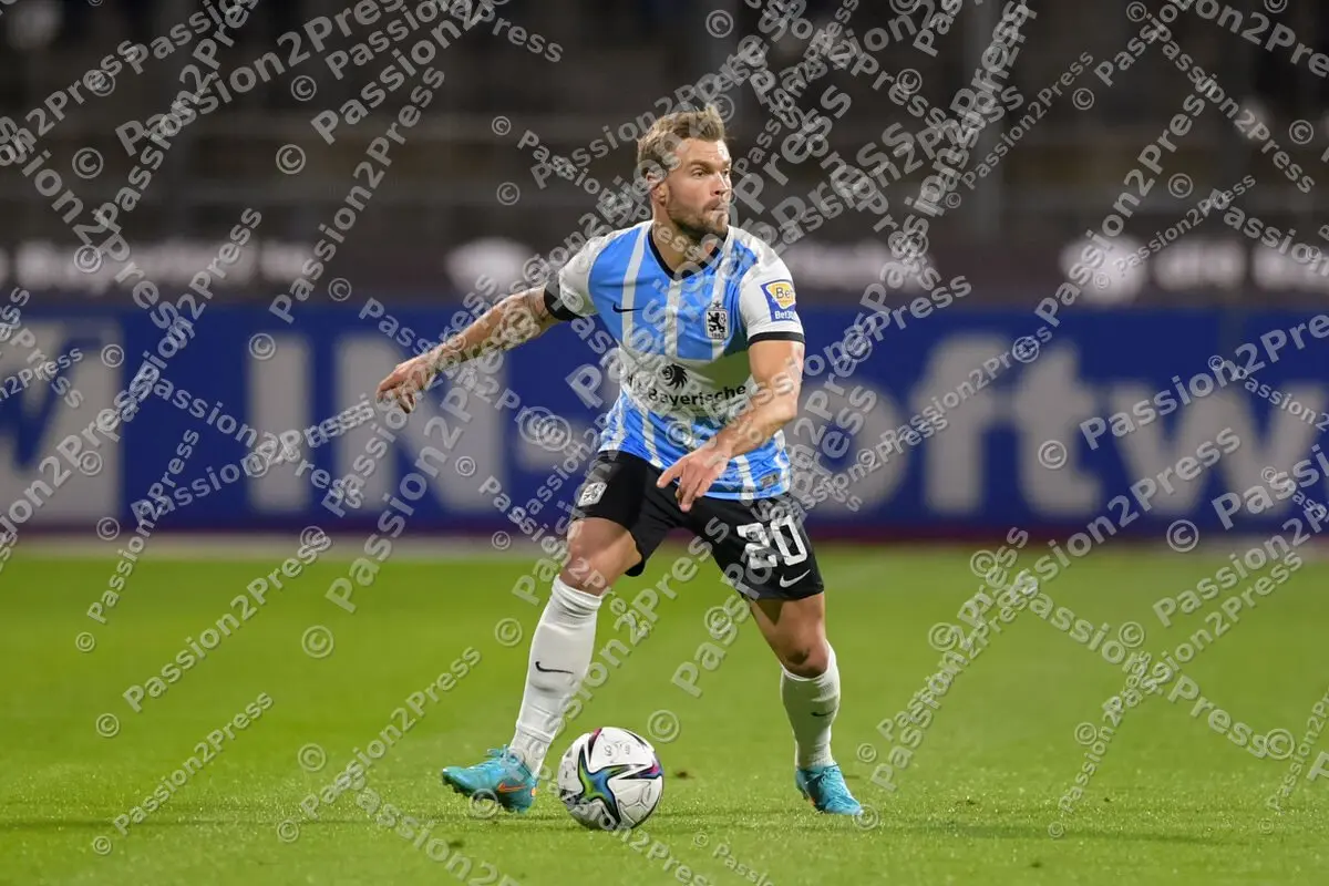 M60FCK_20220301_1052