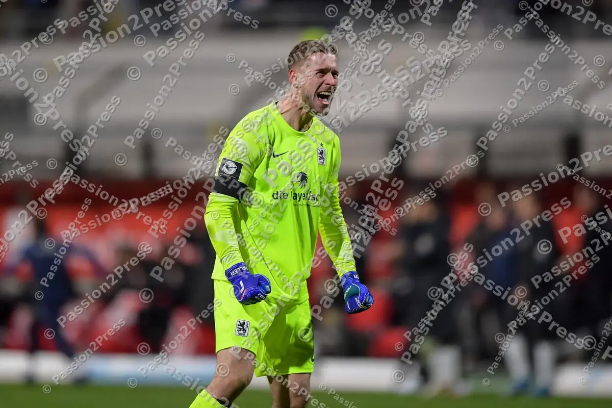 M60FCK_20220301_1688