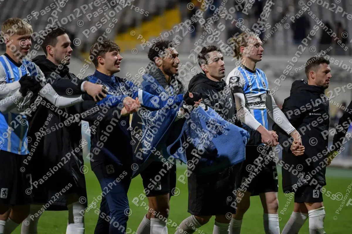 M60FCK_20220301_1823