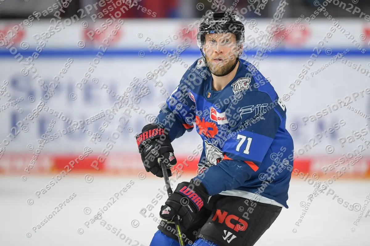 NITKEV_20220320_1459-2