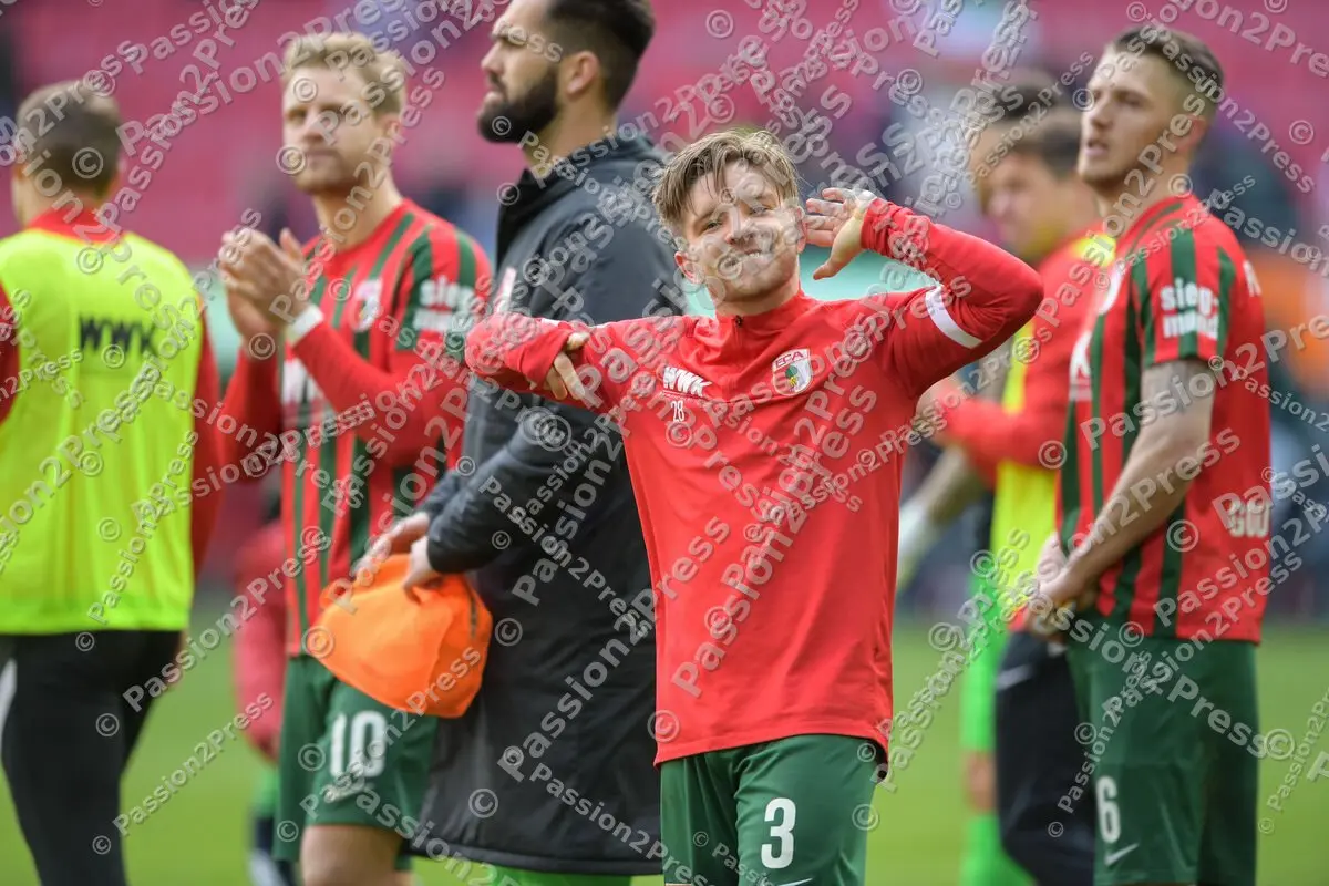 FCAWOB_20220403_2152