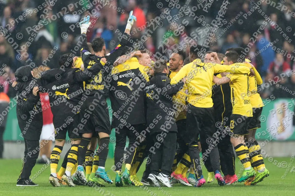 mf_FCBBVB_20170426_1417