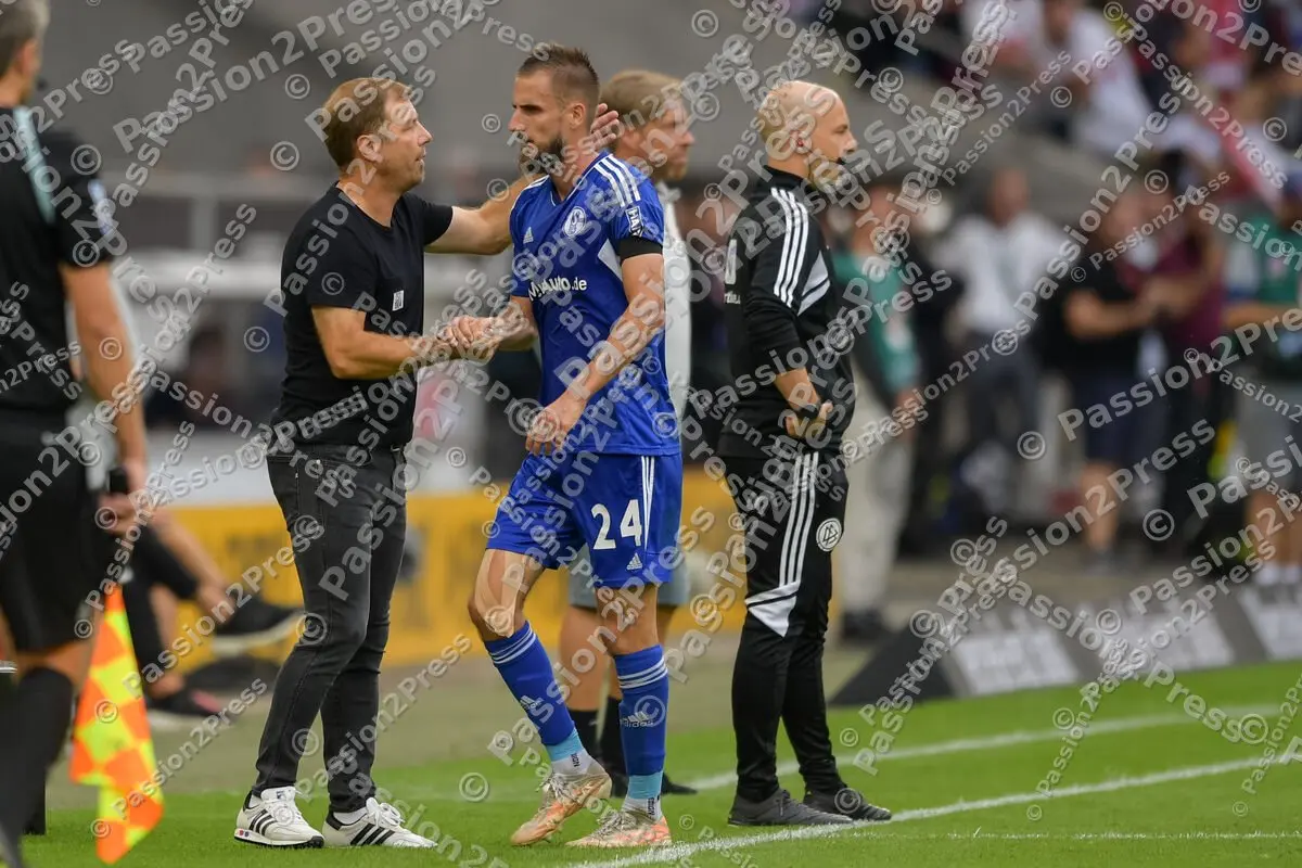 VFBS04_20220903_2213