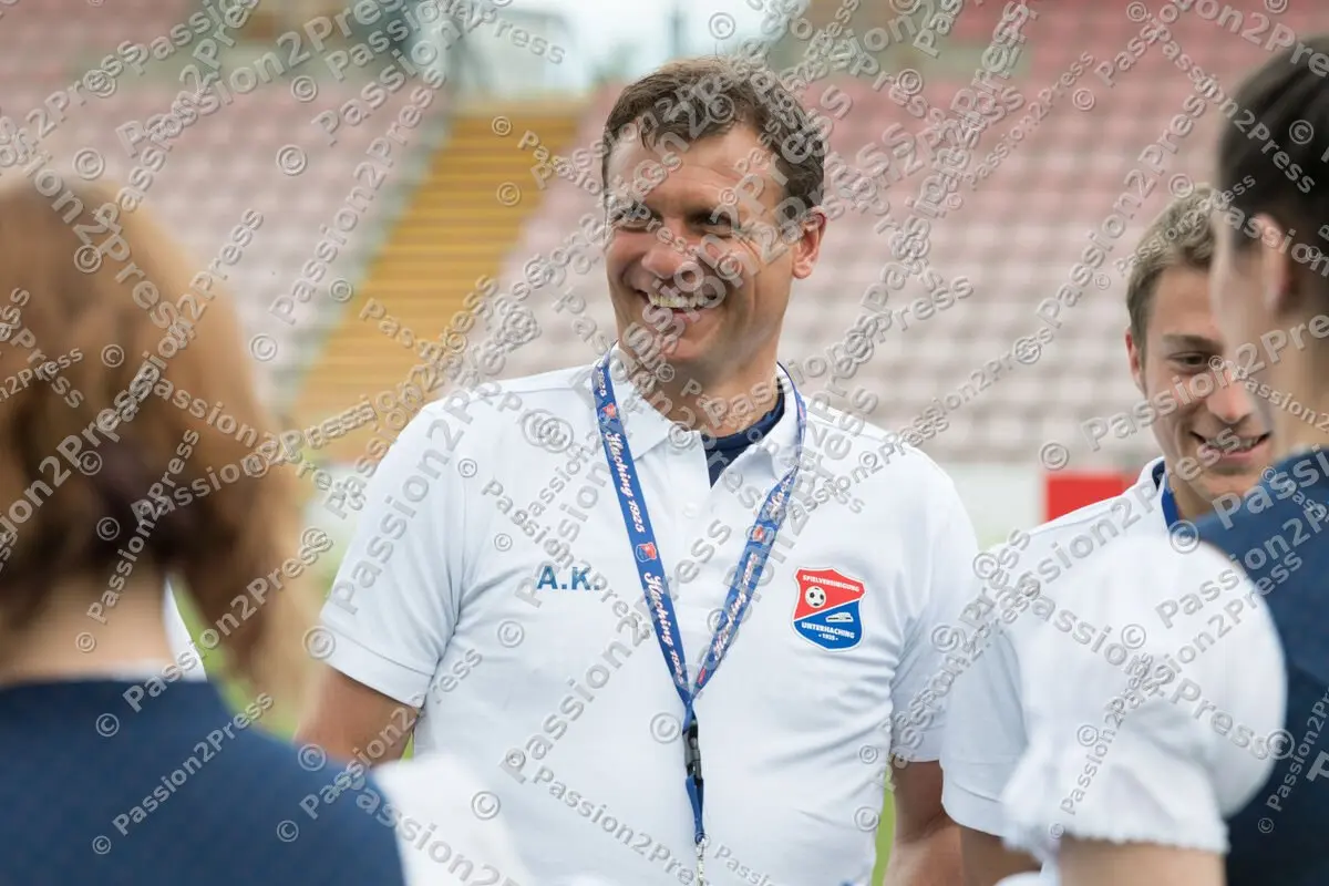 mf_UHGBAY_20170513_0006