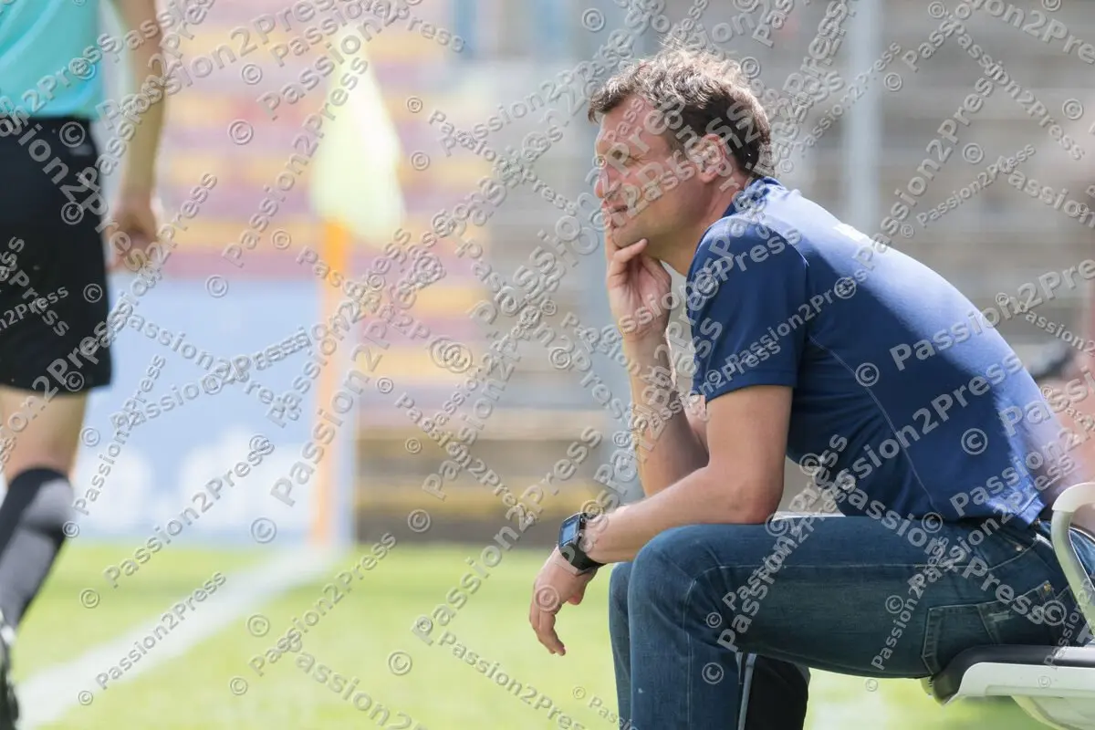 mf_UHGBAY_20170513_0493