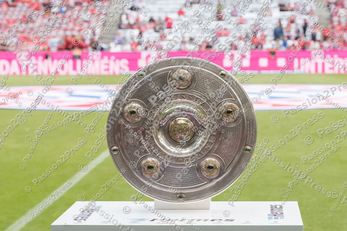 mf_FCBSCF_20170520_0325