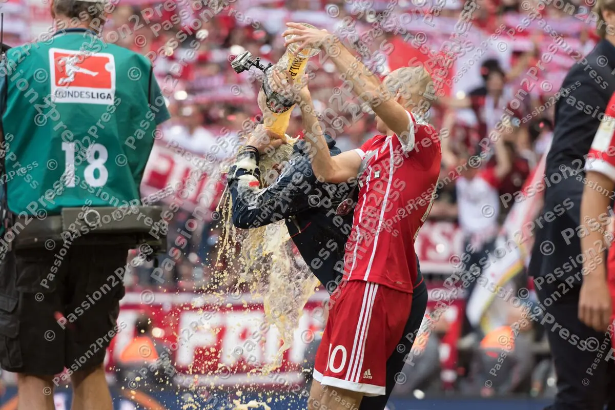 mf_FCBSCF_20170520_2440