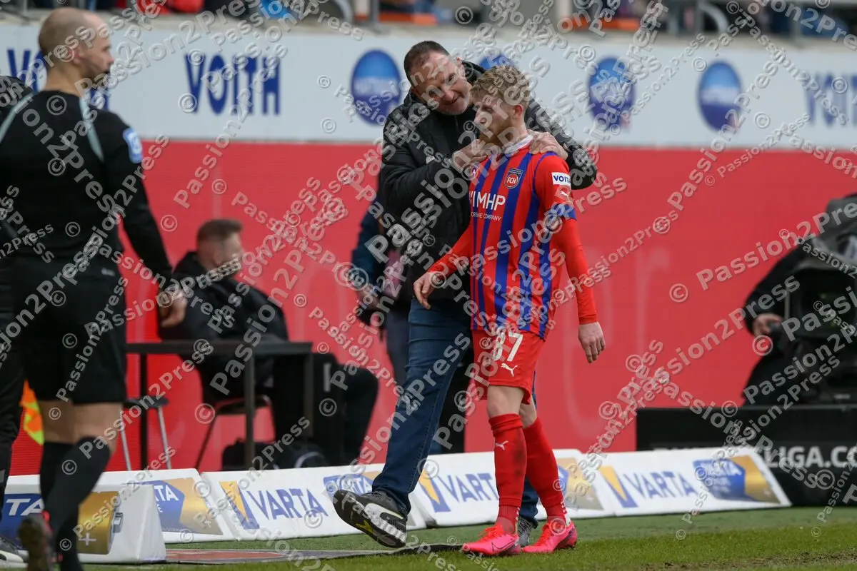 FCHFCN_20230219_1676