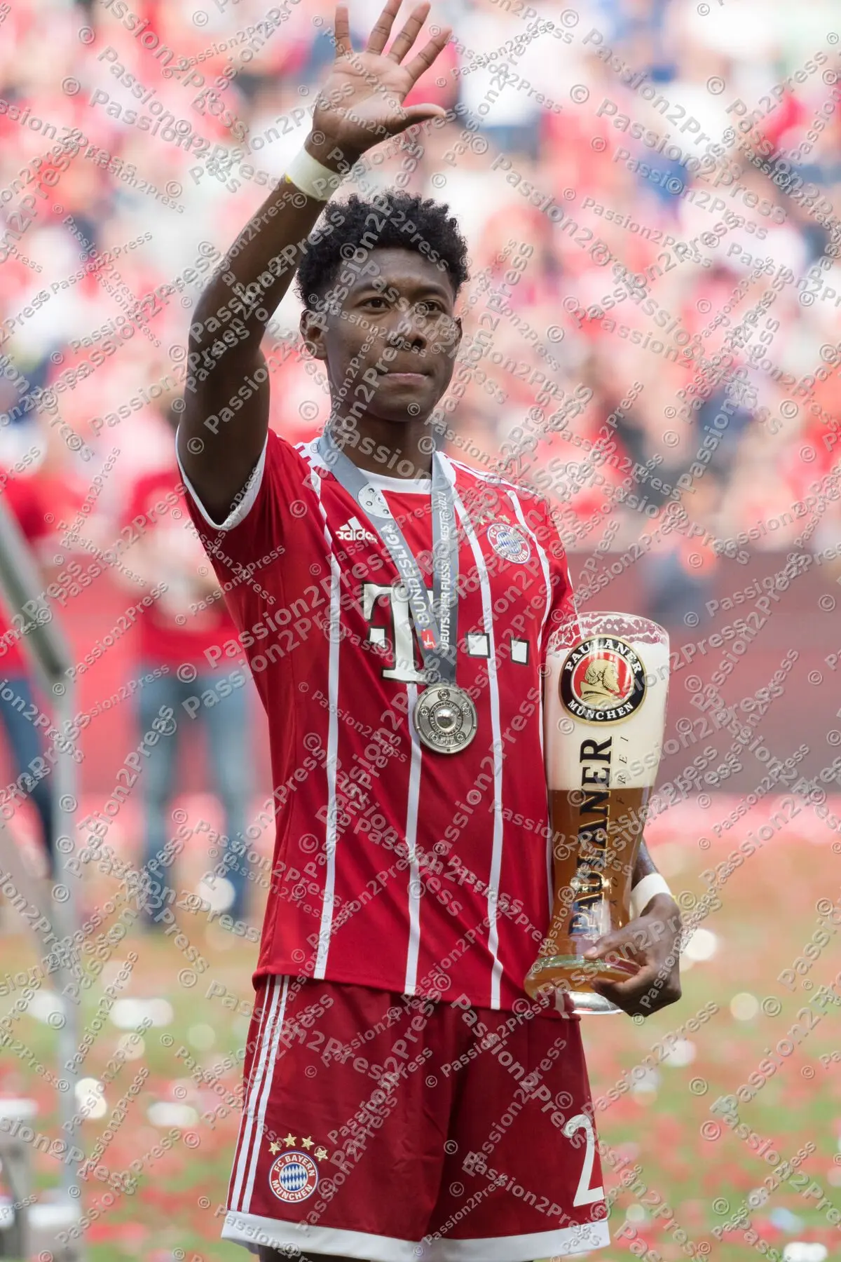 mf_FCBSCF_20170520_2557