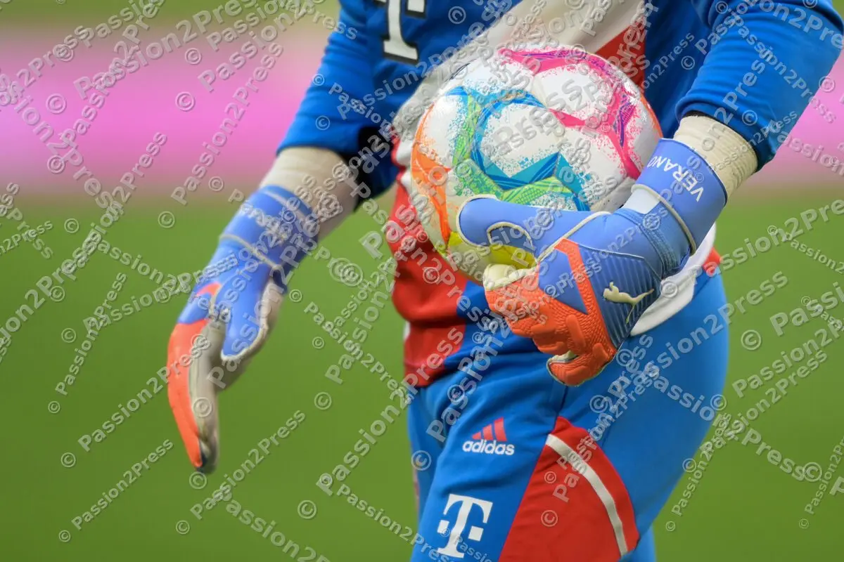 FCBUBER_20230226_0134