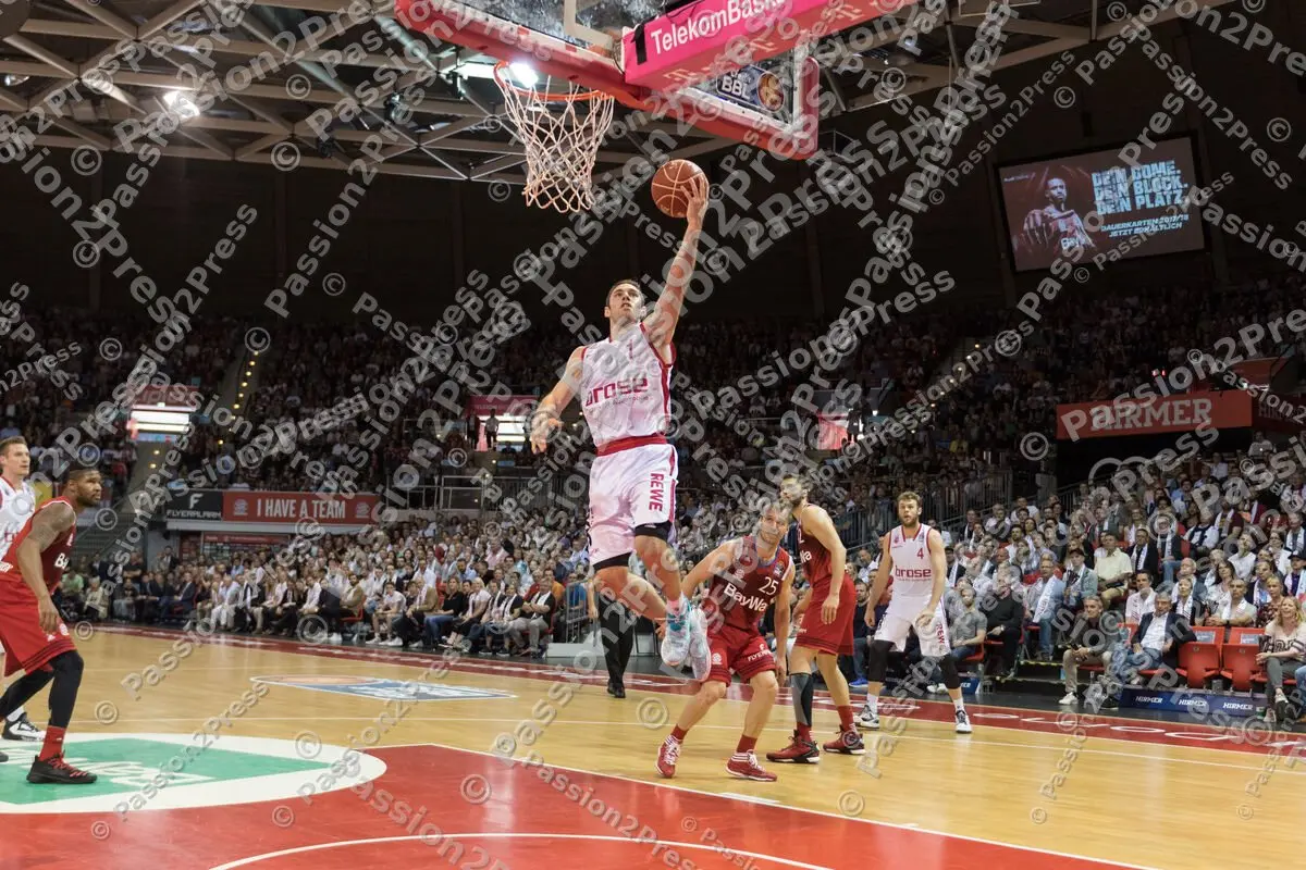 20170525 FC Bayern München - Brose Baskets Bamberg