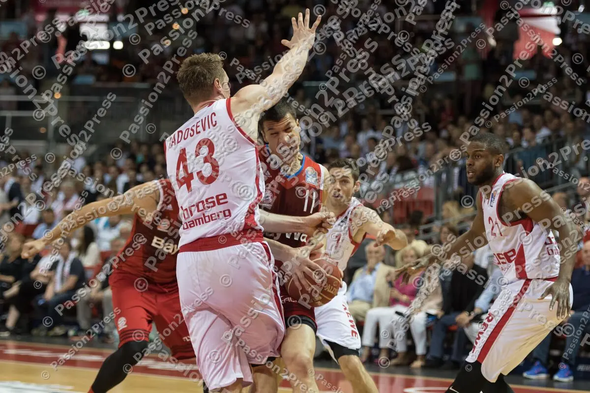 20170525 FC Bayern München - Brose Baskets Bamberg