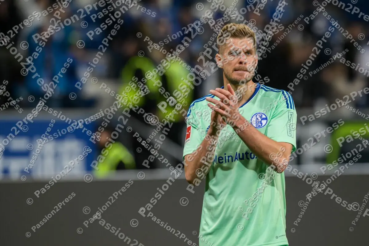 TSGS04_20230409_2452