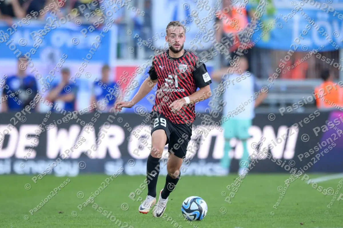 FCIM60_20230916_1683