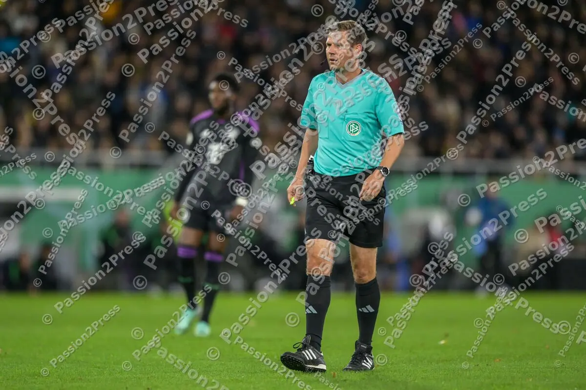 FCSFCB_20231101_0814