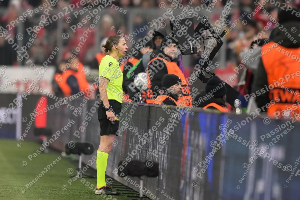 FCBFCK_20231129_1785