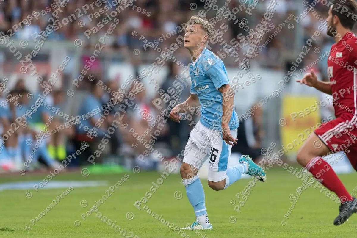 mf_FCM60_20170713_0574