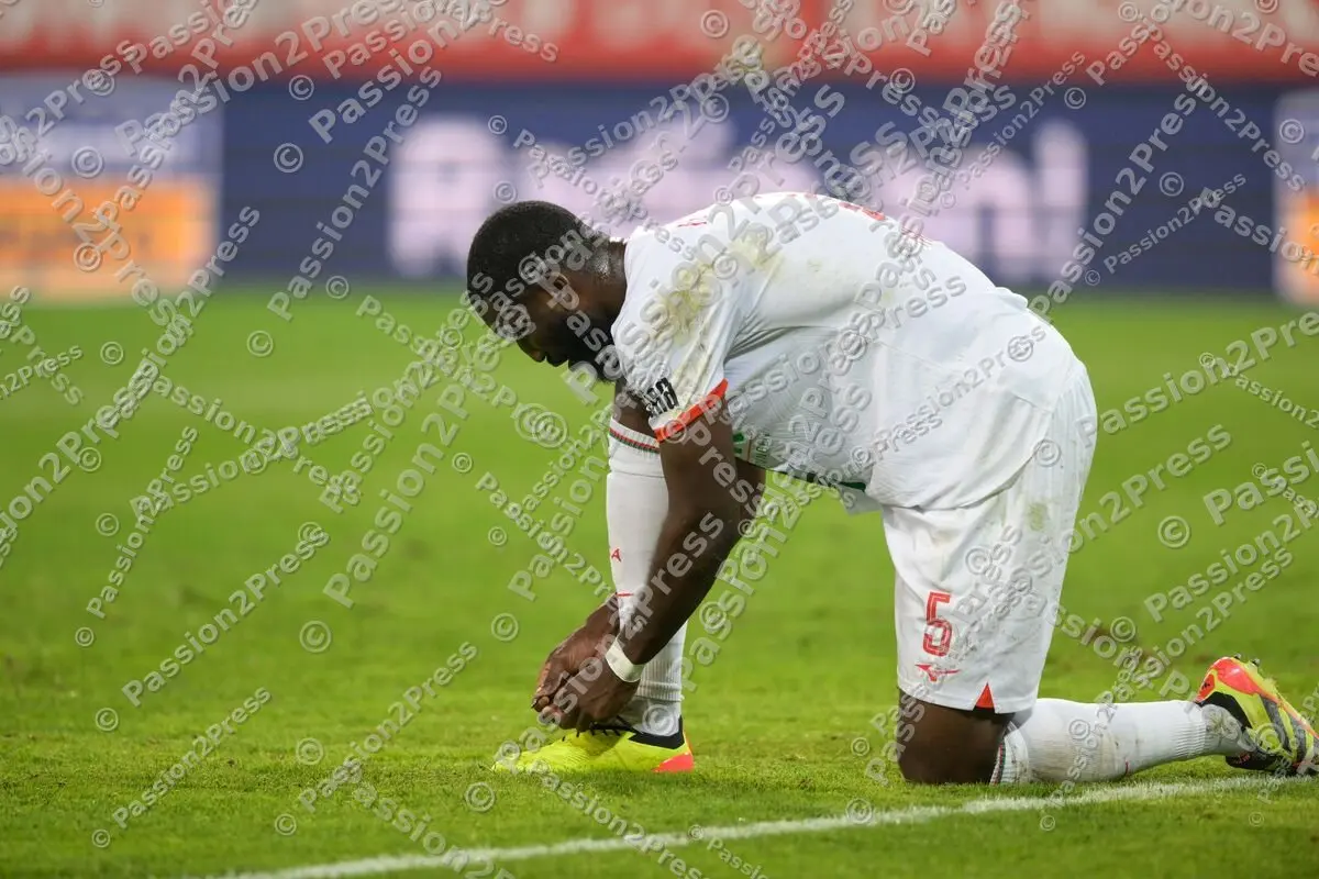 FCAUBER_20240412_1525