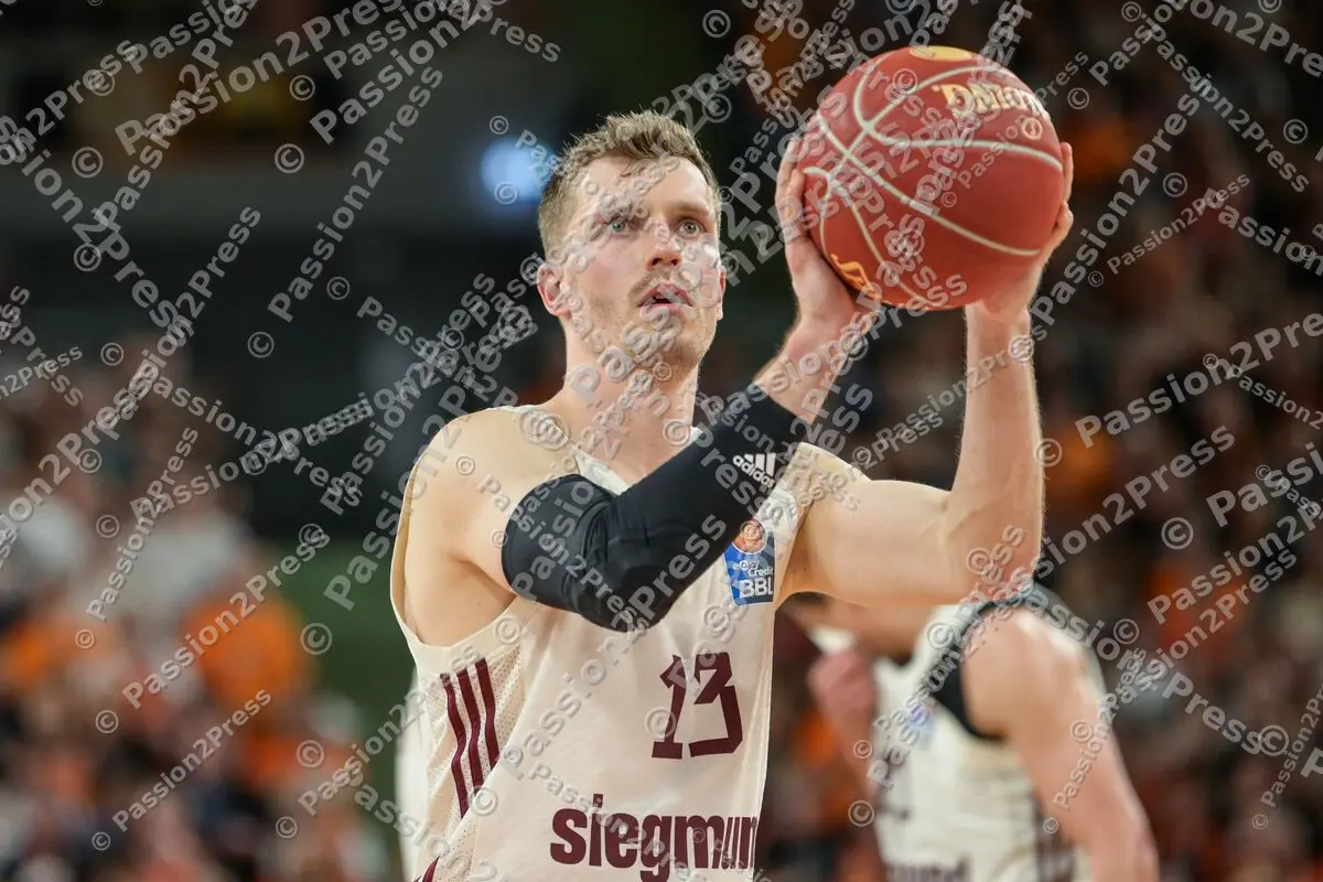 RUFCBB_20240501_1102